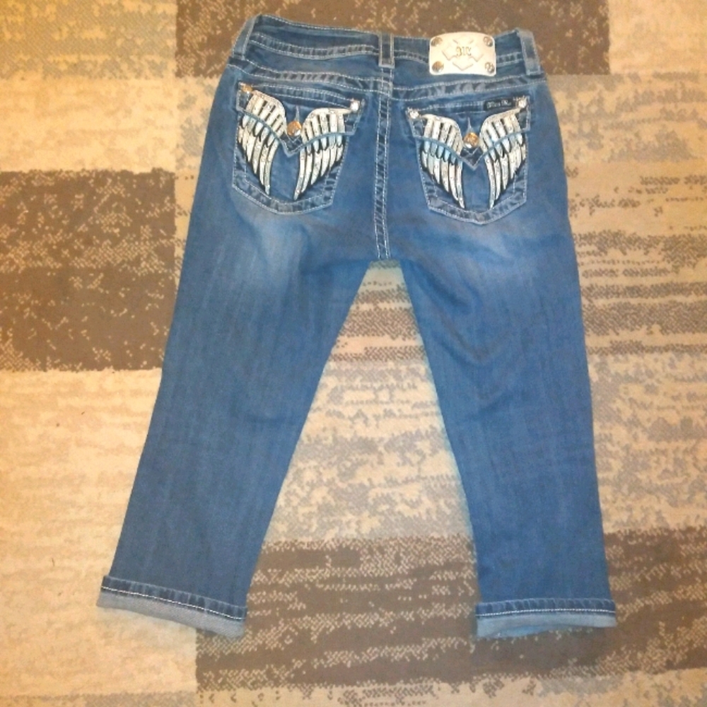 Miss me mid rise capri 28